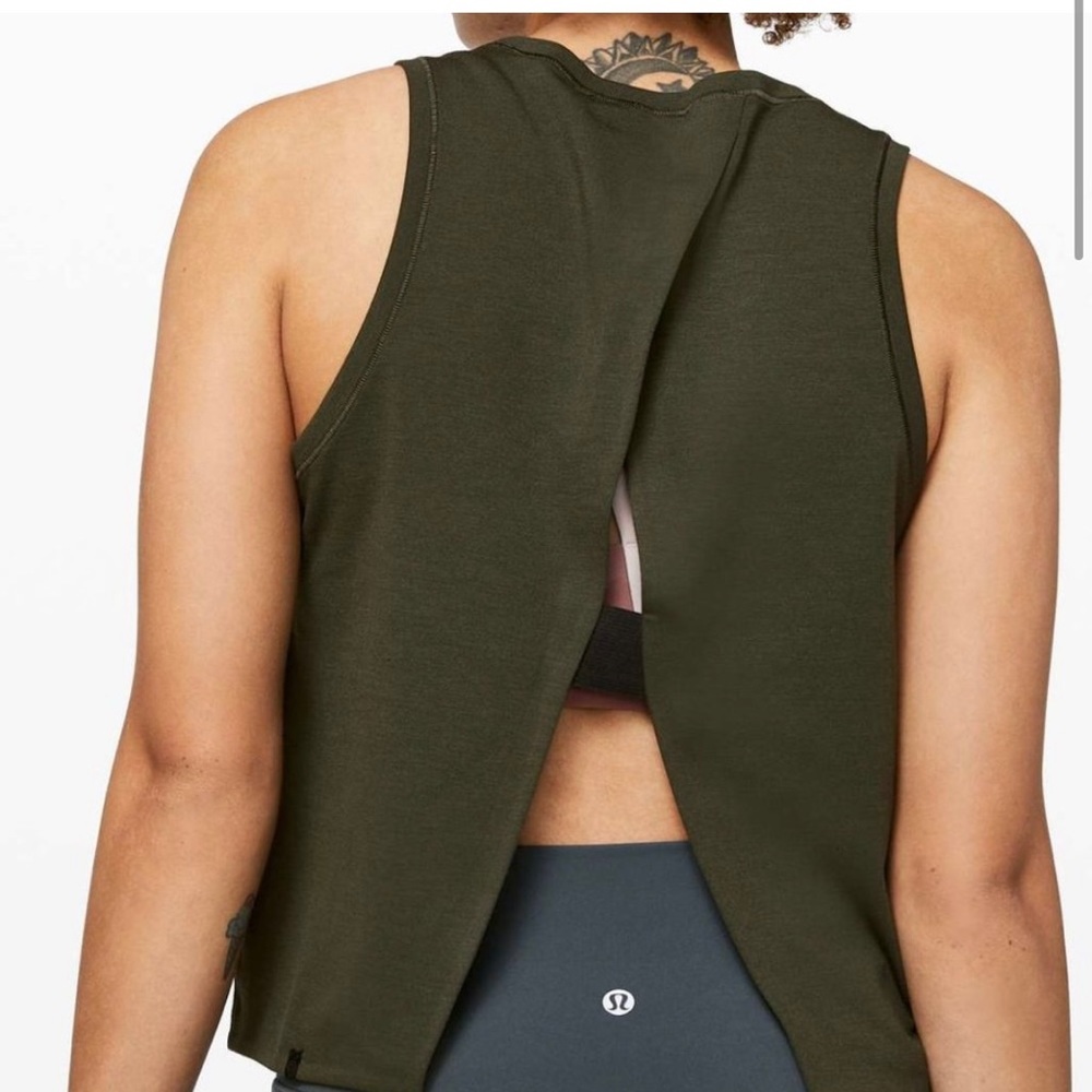 Lululemon Minimal Tank Size 6 Dark Olive